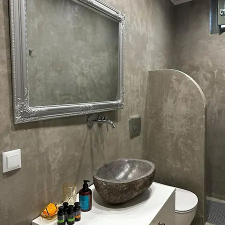 Tatil Evi Nisyros Nest Nikiá