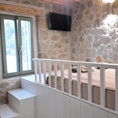 Nisyros Nest Holiday home *