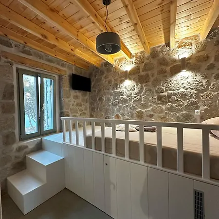 Holiday home Nisyros Nest *